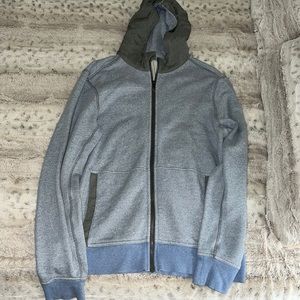 Men’s Lululemon hoodie